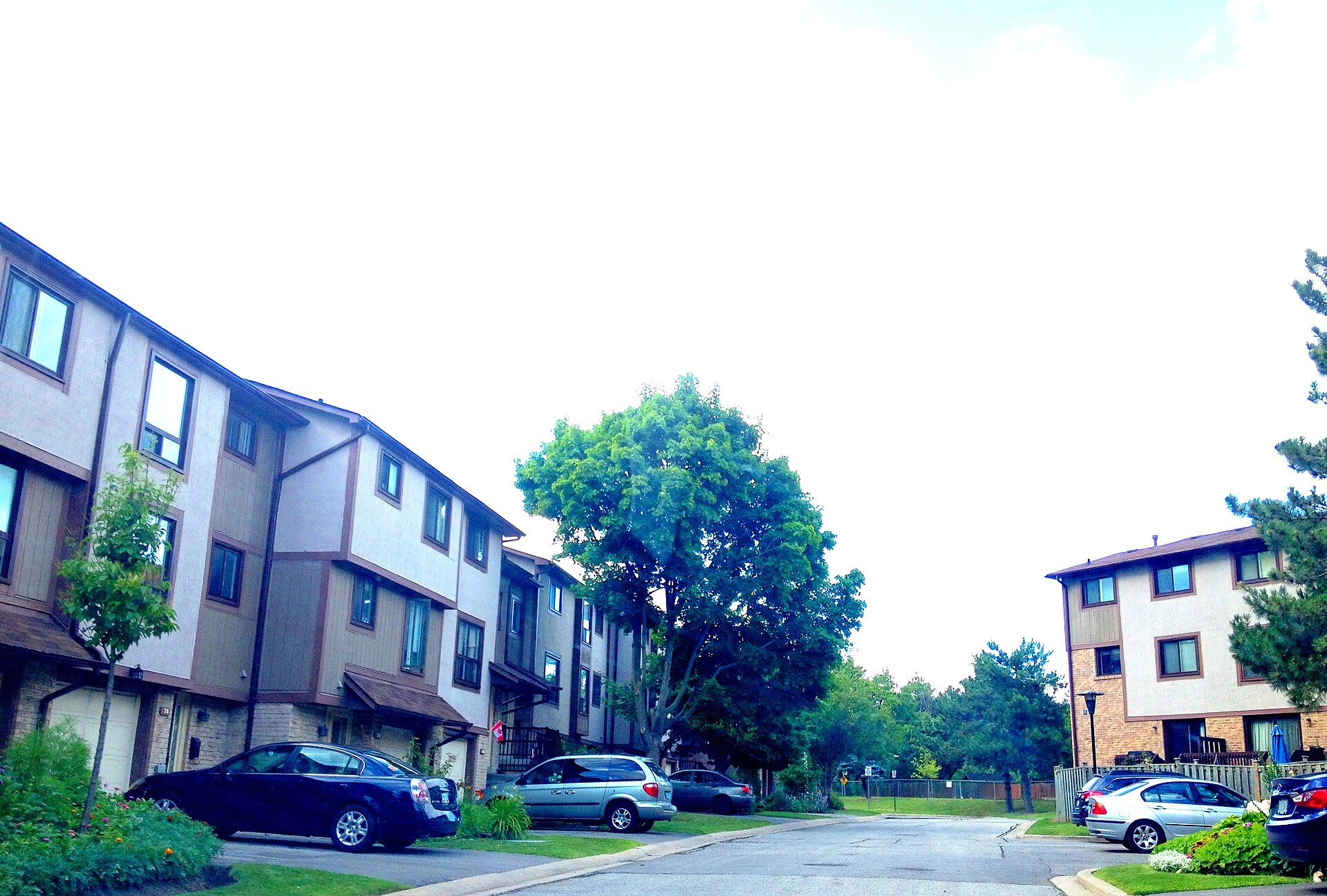 Townhomes in Toronto's Steeles area in an archival photograph.
