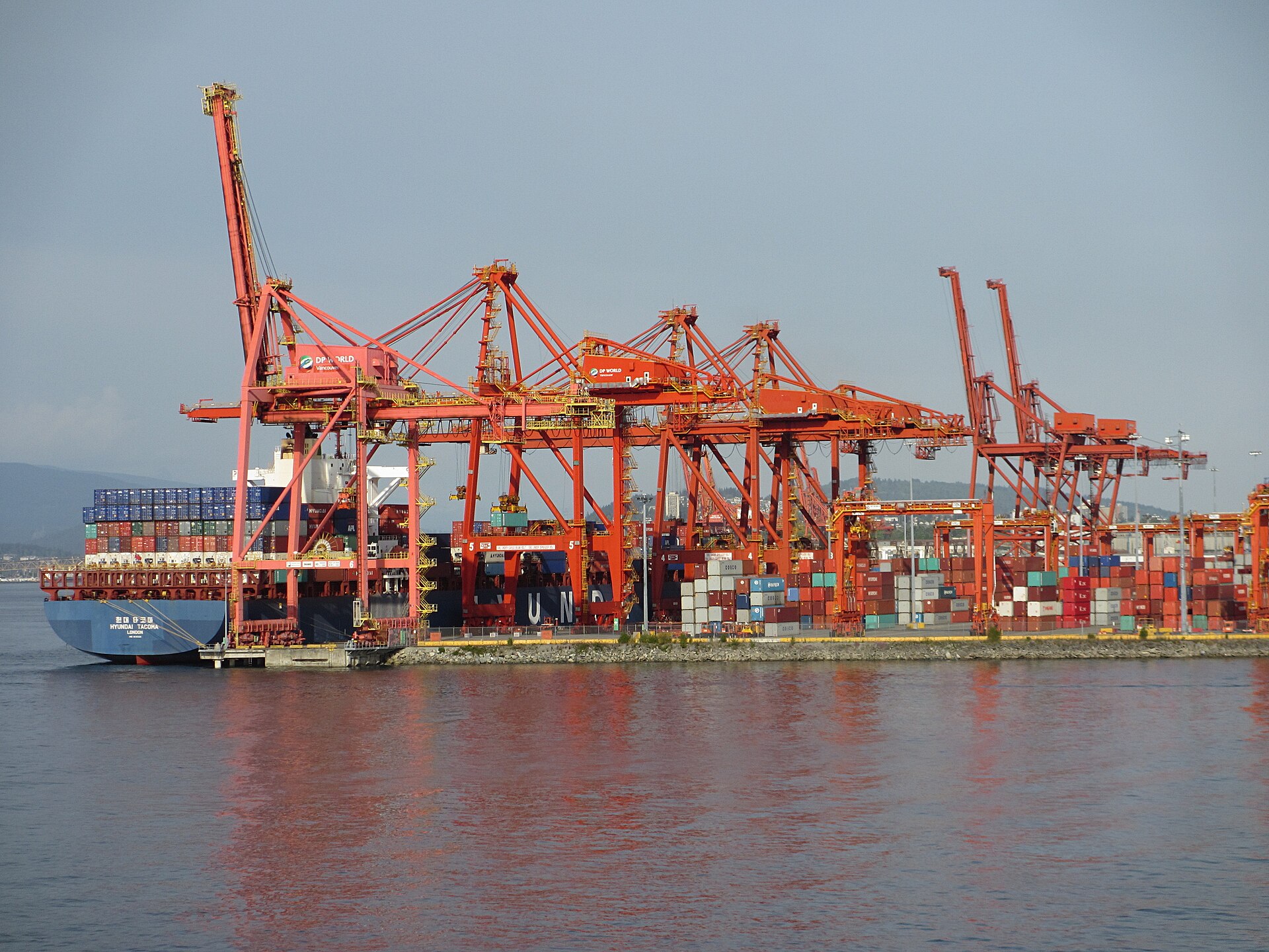 Container shipping facilities at the Port of Vancouver